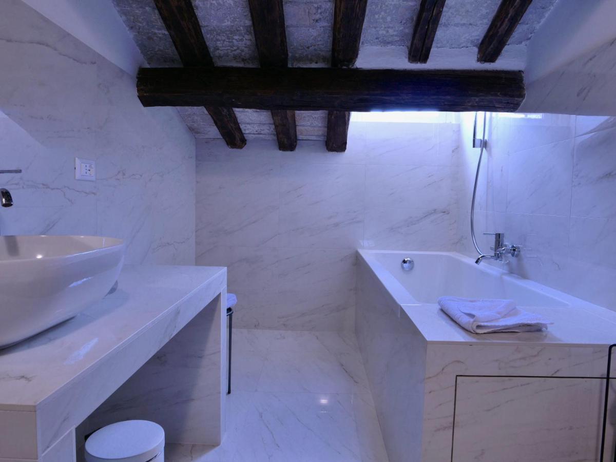 Helmirage Trevi Suite Roma Eksteriør bilde